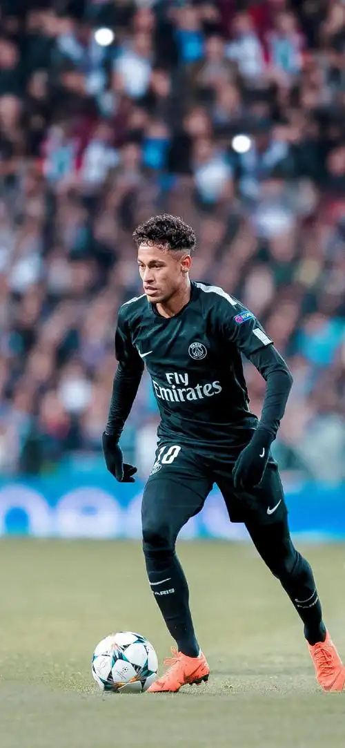 队是否进入 队是否进入